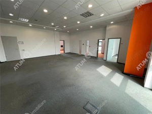 Spatiu comercial 230 mp locuri de parcare Shopping City din Sibiu