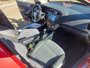 Vând Hyundai I20  - imagine 3