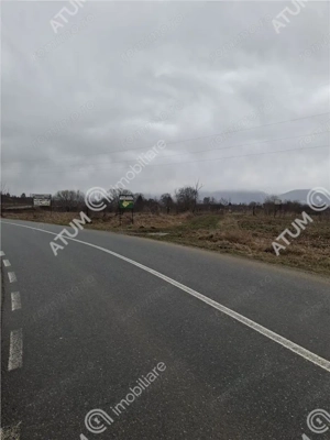 Teren intravilan de 2679 mp in Porumbacu de Sus din Sibiu - imagine 2