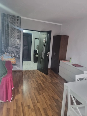 proprietar închiriez garsoniera  - imagine 3
