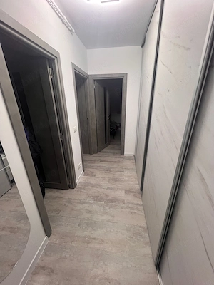 Proprietar vind apartament  - imagine 7