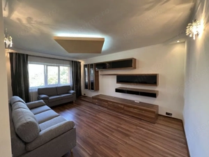 Apartament renovat 2 camere Rahova, loc parcare inclus - imagine 7