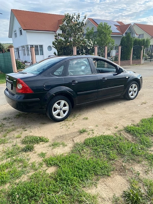 Vând Ford Focus, an 2006, motor 1.6, diesel, 284700 km - imagine 3
