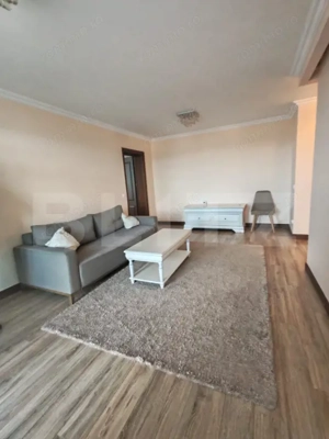 Apartament 3 camere de vanzare cu parcare inclusa, zona Subcetate - imagine 2