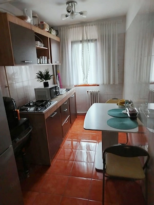 Apartament de vânzare în Tecuci - imagine 2