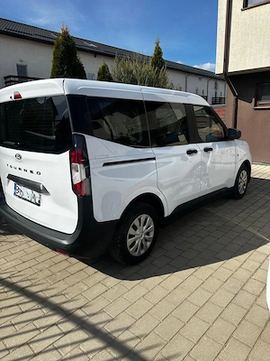 Vand FORD Tourneo Courier, an fabricatie 2023, inmatriculata 2024 - imagine 3