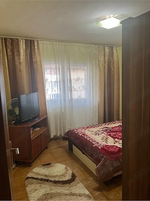 vand apartament 3 camere decomandat - imagine 2