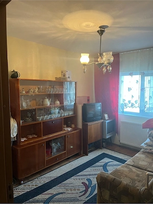 vand apartament 3 camere decomandat - imagine 4