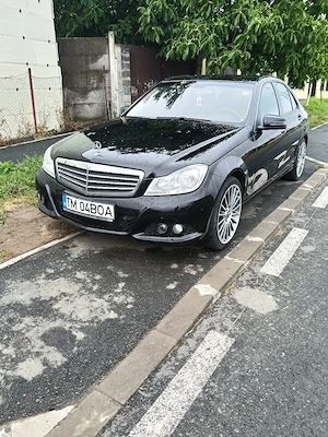 Vând Mercedes W 204 c klass