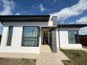 Casa individuala parter ~ 3 camere 2 bai ~ teren 375mp - imagine 17