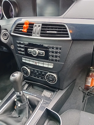 Vând Mercedes W 204 c klass - imagine 5