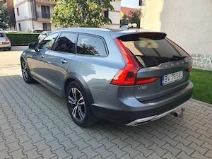 Volvo V90 D4 Cross Country - imagine 4