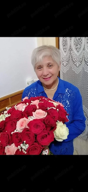 bună mă numesc Mioara am 49 de ani servici totale o doamnă cu experiență cu poze reale ce te va lăsa