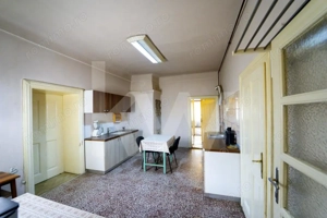 Apartament 3 camere - Eleganță și spațiu în Centrul Istoric al Sibiului – 122 mp - imagine 4