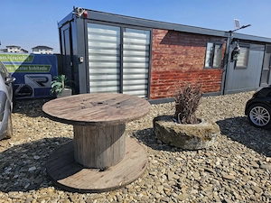 Cazare container 