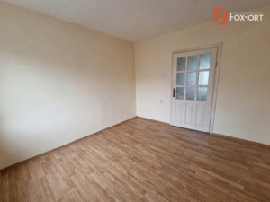 Casa cu 3 camere si teren de 2096 mp in Ianova - imagine 15