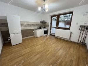 Casa 3 camere cu 2 pivnite si teren de 242 mp zona Calea Dumbravii - imagine 20