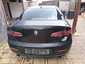 Dezmembrez Alfa Romeo 159