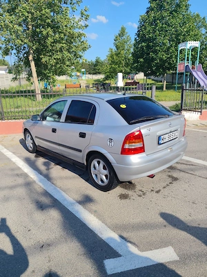 Opel Astra G 1.6 benzină - imagine 2