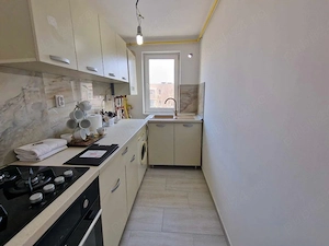 Apartamnet de vanzare  - imagine 3