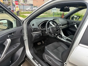 Mitsubishi Eclipse Cross PHEV - imagine 4