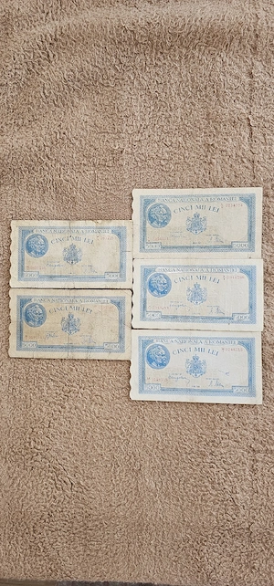 7 bancnote 5000 lei plus 3 bancnote 10.000 Lei