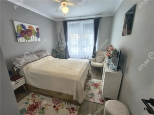 Apartament cochet cu 3 camere, gradina si 3 parcari in zona Selimbar - imagine 3