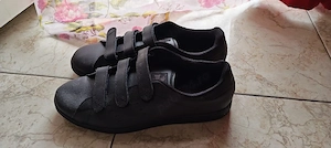 Pantofi barbati Lonsdale nr 50 culaore neagra,eleganti,nefolositi