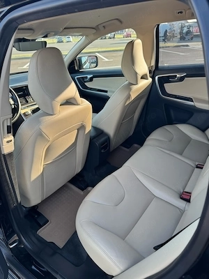 Volvo XC60 D3 - imagine 5