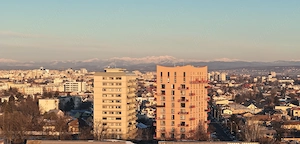 2 camere de închiriat,Pleiades 