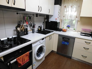 Comarnic-Apartament cu doua camere mobilat si utilat - imagine 8