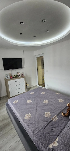 Vând Apartament cu 2 camere  - imagine 8