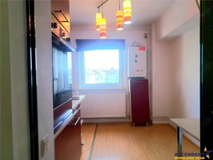 Apartament generos 3 camere de inchiriat, in zona apreciabila, Nicolae Iorga, Sf. Gheorghe - imagine 2