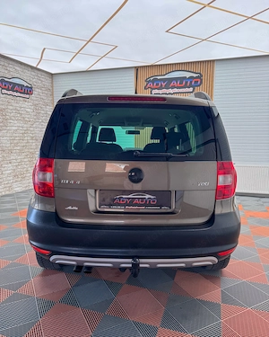  SKODA YETI . 4 4 . 2,0 TDI   Euto 5 . RAR+ITP. Garantie 12 luni . Buy-Back . Test-Drive .  - imagine 9