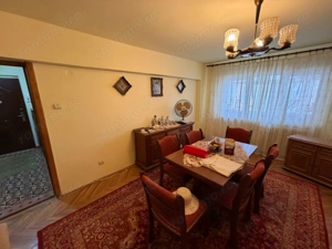 Apartament 3 camere, etaj 2 - Cugir - imagine 11