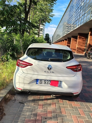 Vând autoturism marca Renault Clio  - imagine 3