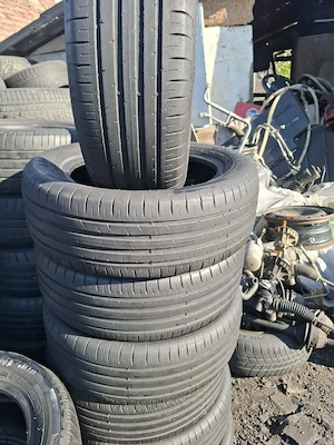 vand set 4 anvelope 205 55 16 goodyear de vara bune dot 2023
