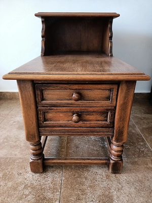 Noptiera vintage lemn masiv autentica