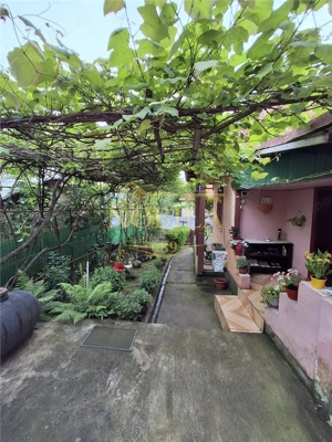 CASA SI TEREN DE VANZARE  IN TARGU OCNA - imagine 11