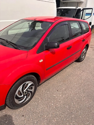 Ford Focus 1.6 TDCi, an 2006 - imagine 2