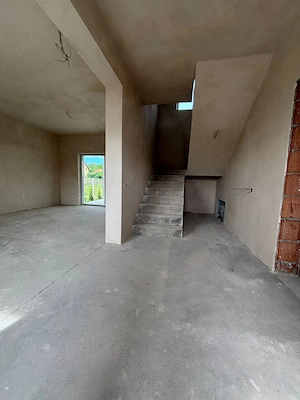 Persoană fizică Vand casa individuala noua,4 camere,3 bai,incalzire in pardoseala 186mp - imagine 8