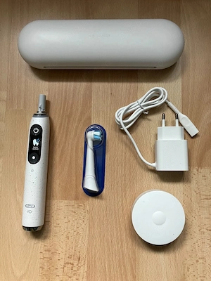 BRAUN Oral-B iO 10 Cosmic White