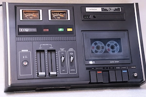Casetofon Deck Hitachi D-2360, Anii '70("top-loading").