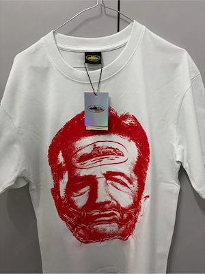 Tricou de vanzare 