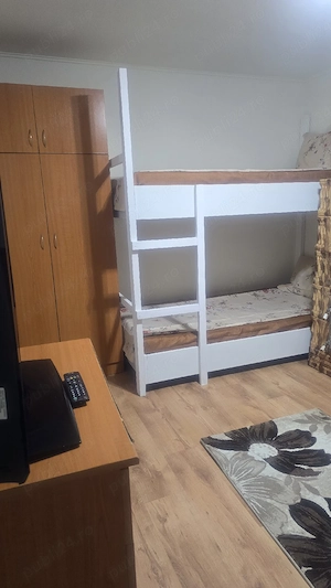 închiriez camera cu baie si bucatarie la curte pentru muncitori straini - imagine 3