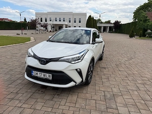Toyota CHR Hibrid Carte Seviz Garantie Primul proprietar +set de cauciucur de iarna - imagine 2