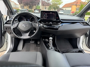 Toyota CHR Hibrid Carte Seviz Garantie Primul proprietar +set de cauciucur de iarna