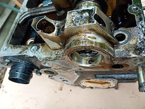 Vând chiulasă Audi / VW / Skoda 1.9 TDI – cod motor AJM - imagine 2