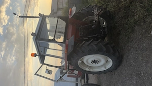 Tractor fiat 680 cu utilaje in stare de funcționare cauciucuri bune toate patru motor in 4 cilindri  - imagine 3