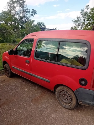 Dezmembrez Renault Kangoo din '97 - imagine 5